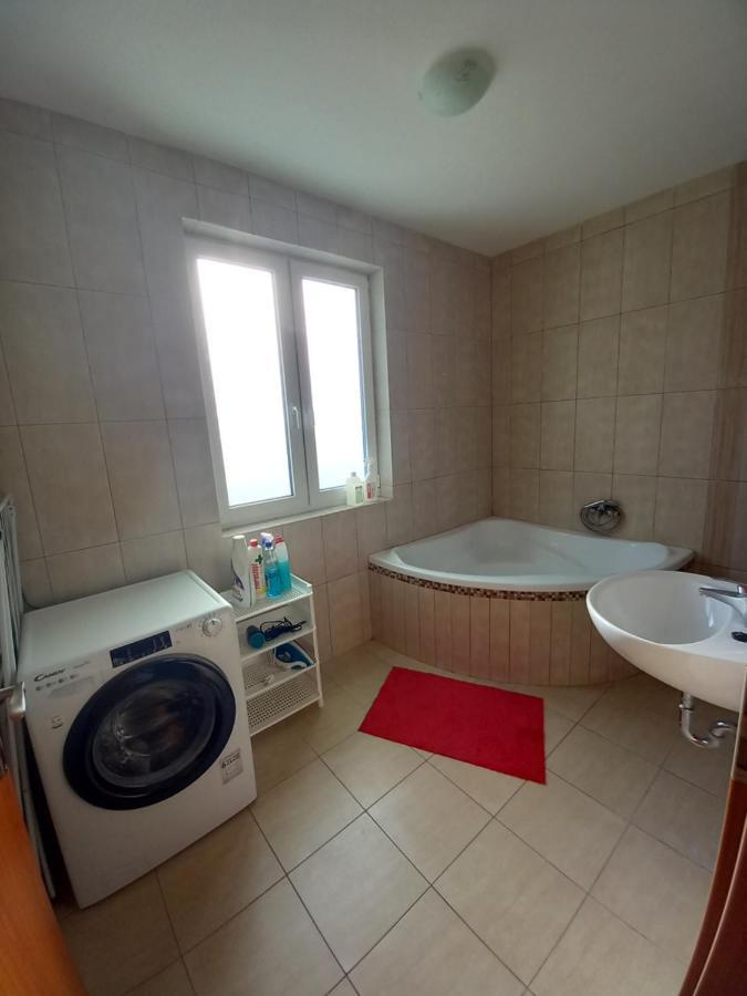 Thermal Apartman Hajduszoboszlo Exterior photo